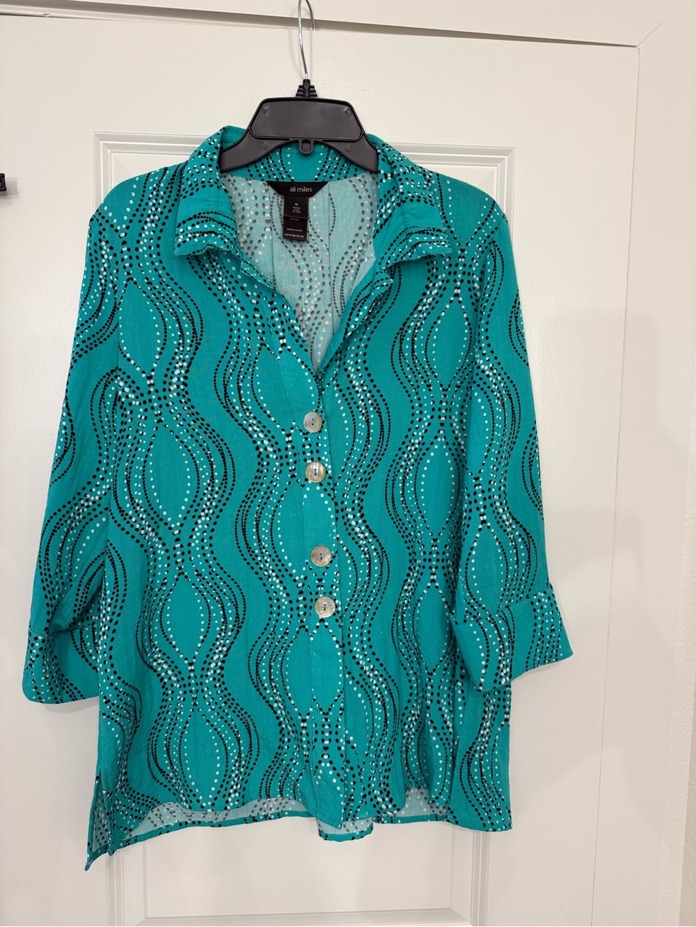 Ali Miles Teal Wave-Print Button Down Shirt